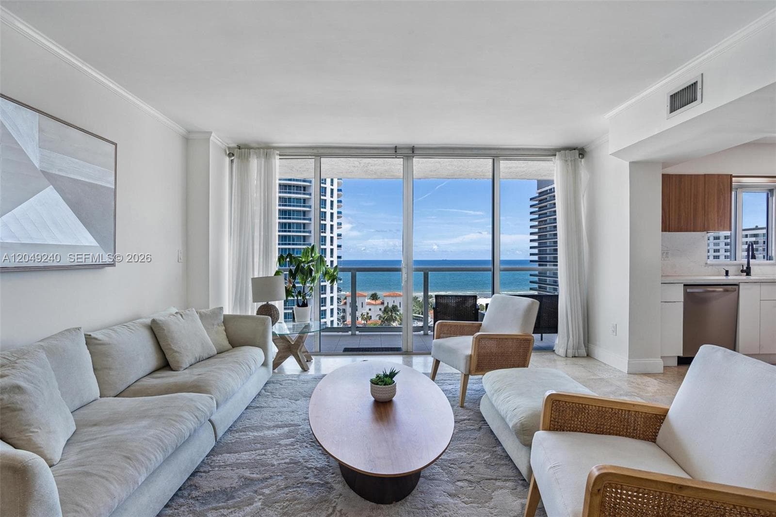 THE GRANDVIEW CONDO · #1406 in Miami Beach - Photo 3