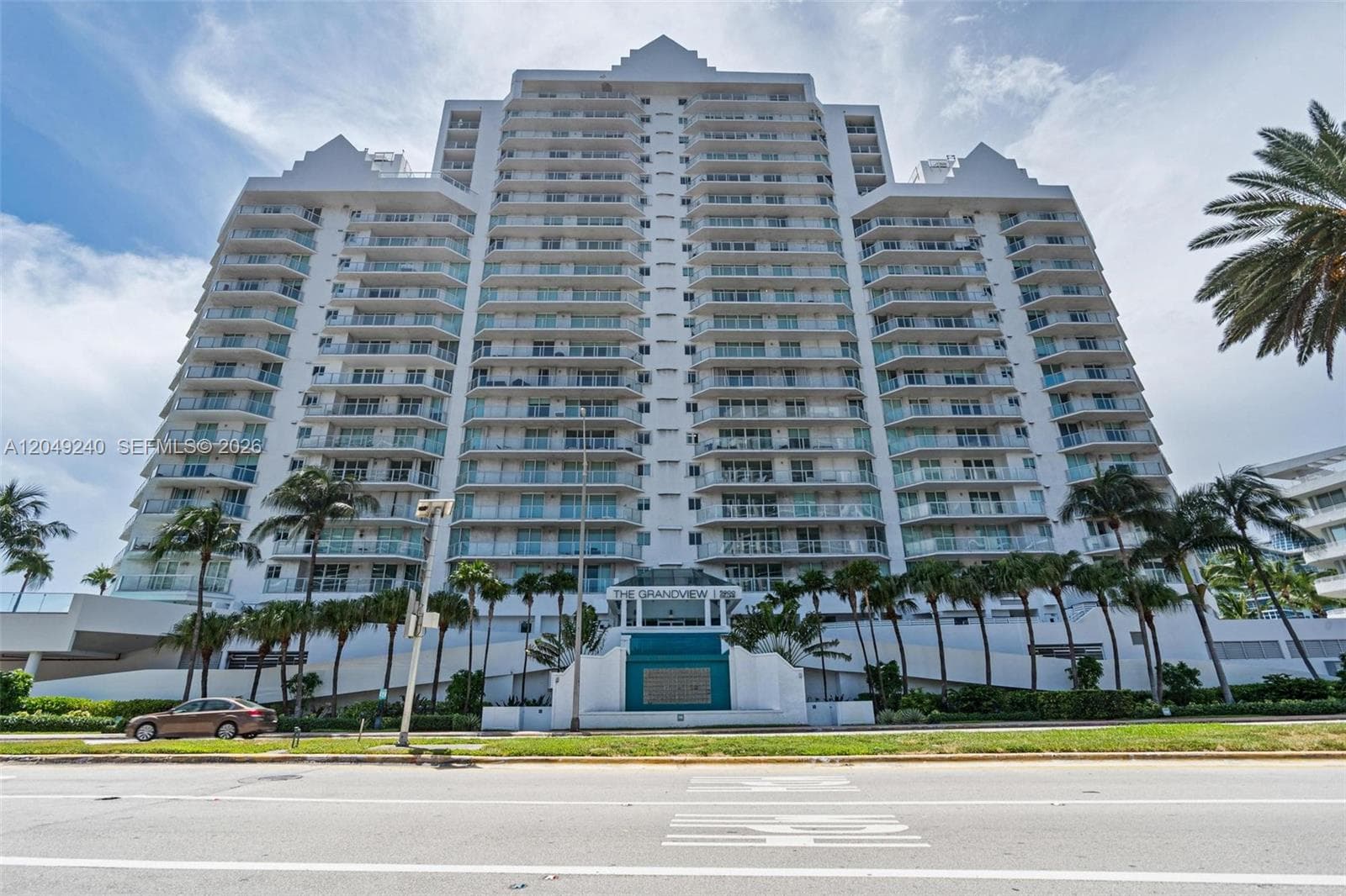 THE GRANDVIEW CONDO · #1406 in Miami Beach - Photo 1