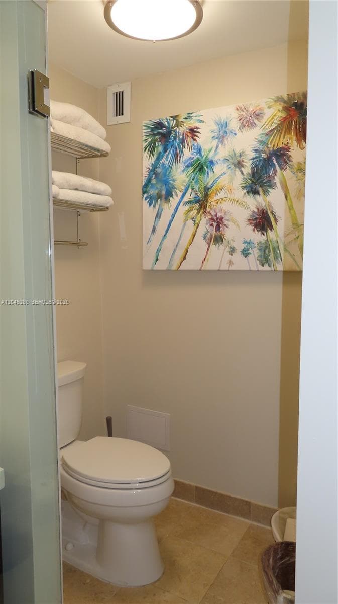 ARLEN BEACH CONDO · #302 in Miami Beach - Photo 22