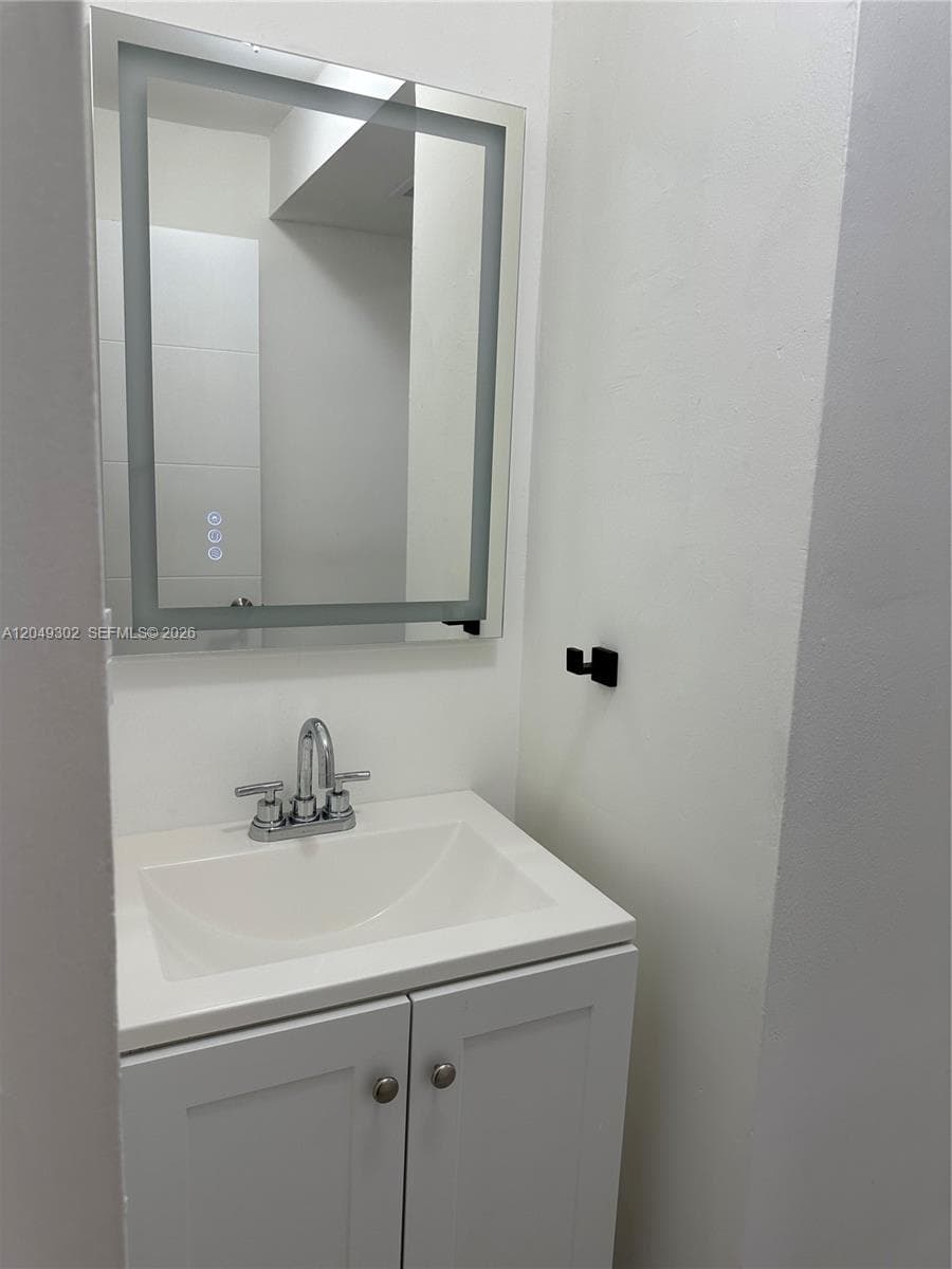 VILLAS SAN MIGUEL CONDO · #310 in Miami - Photo 13