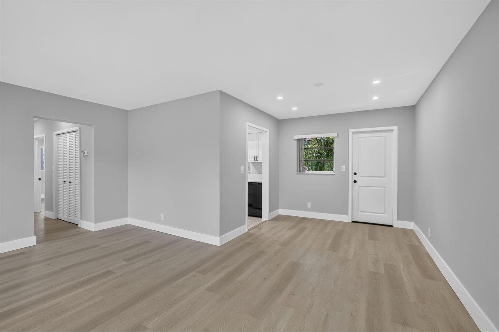 3-web-or-mls-8I8A0851