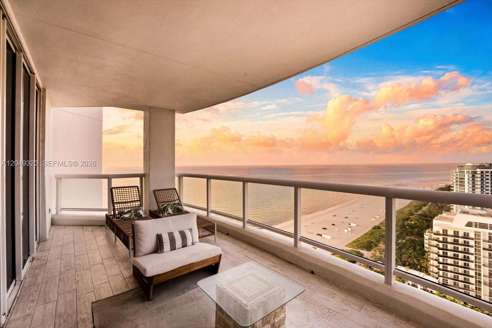 LA TOUR CONDO · #2301 in Miami Beach - Photo 3