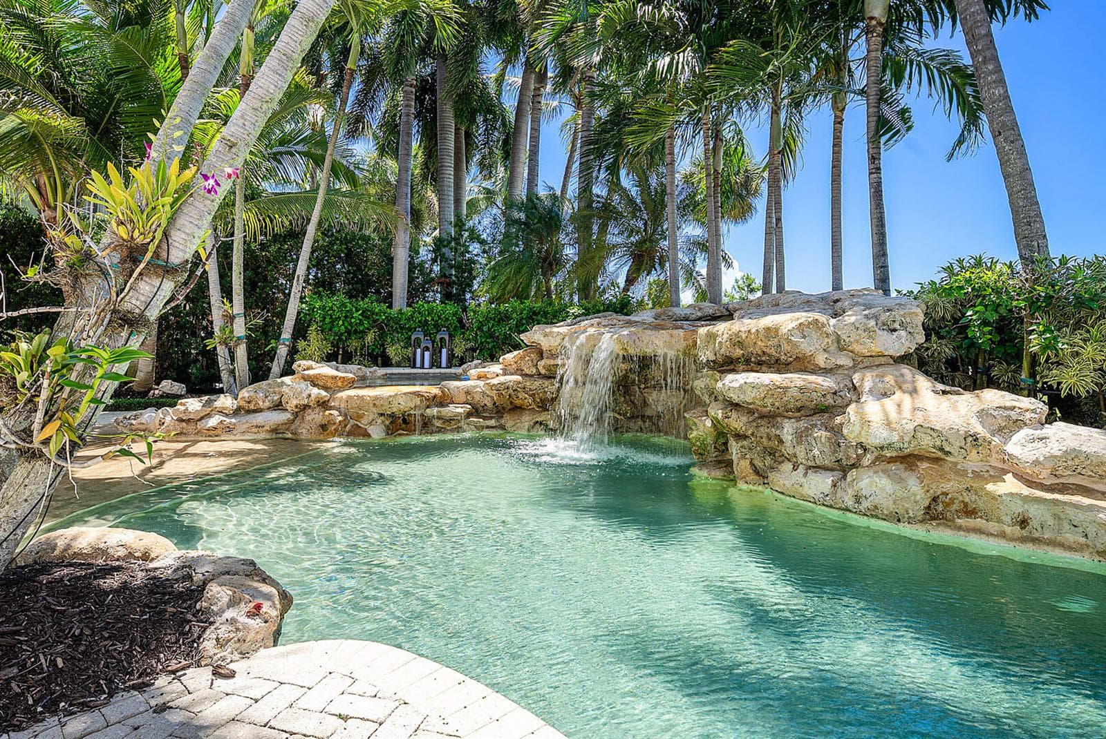 1720_Sabal_Palm_Drive_36