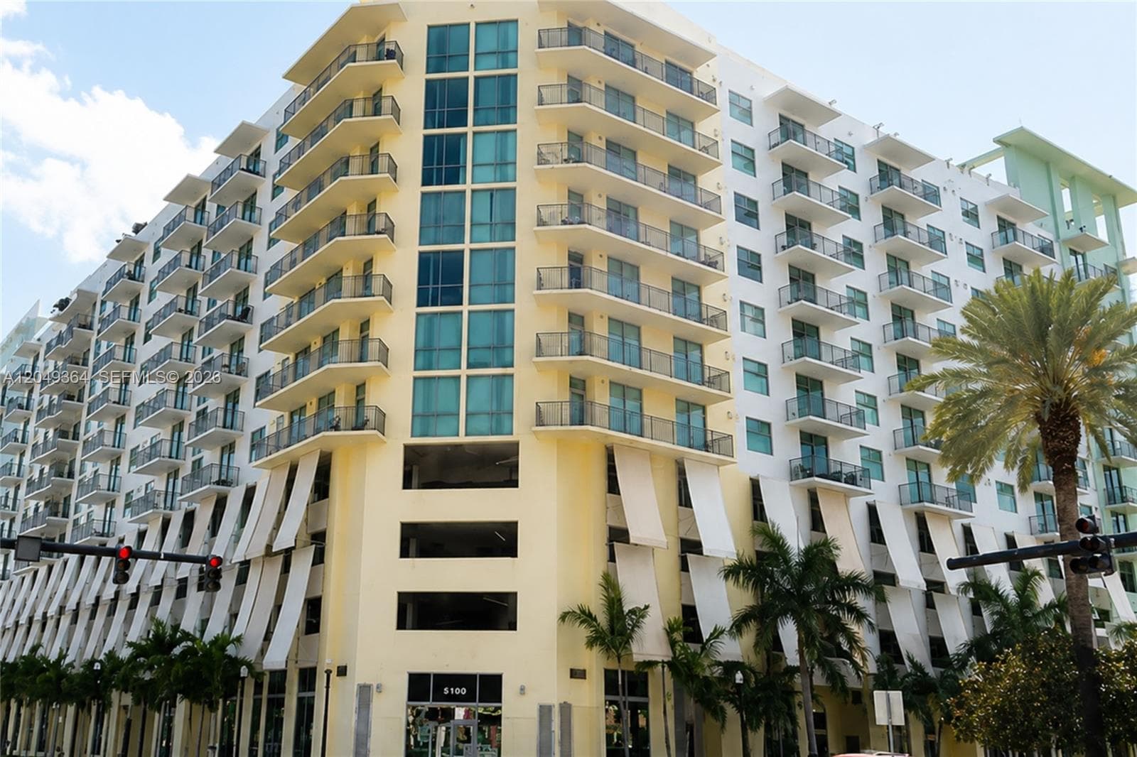 HOLLYWOOD STATION CONDO · #502 in Hollywood - Photo 16