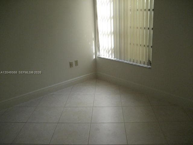 KENLAND POINTE CONDO #1 · #O303 in Miami - Photo 12