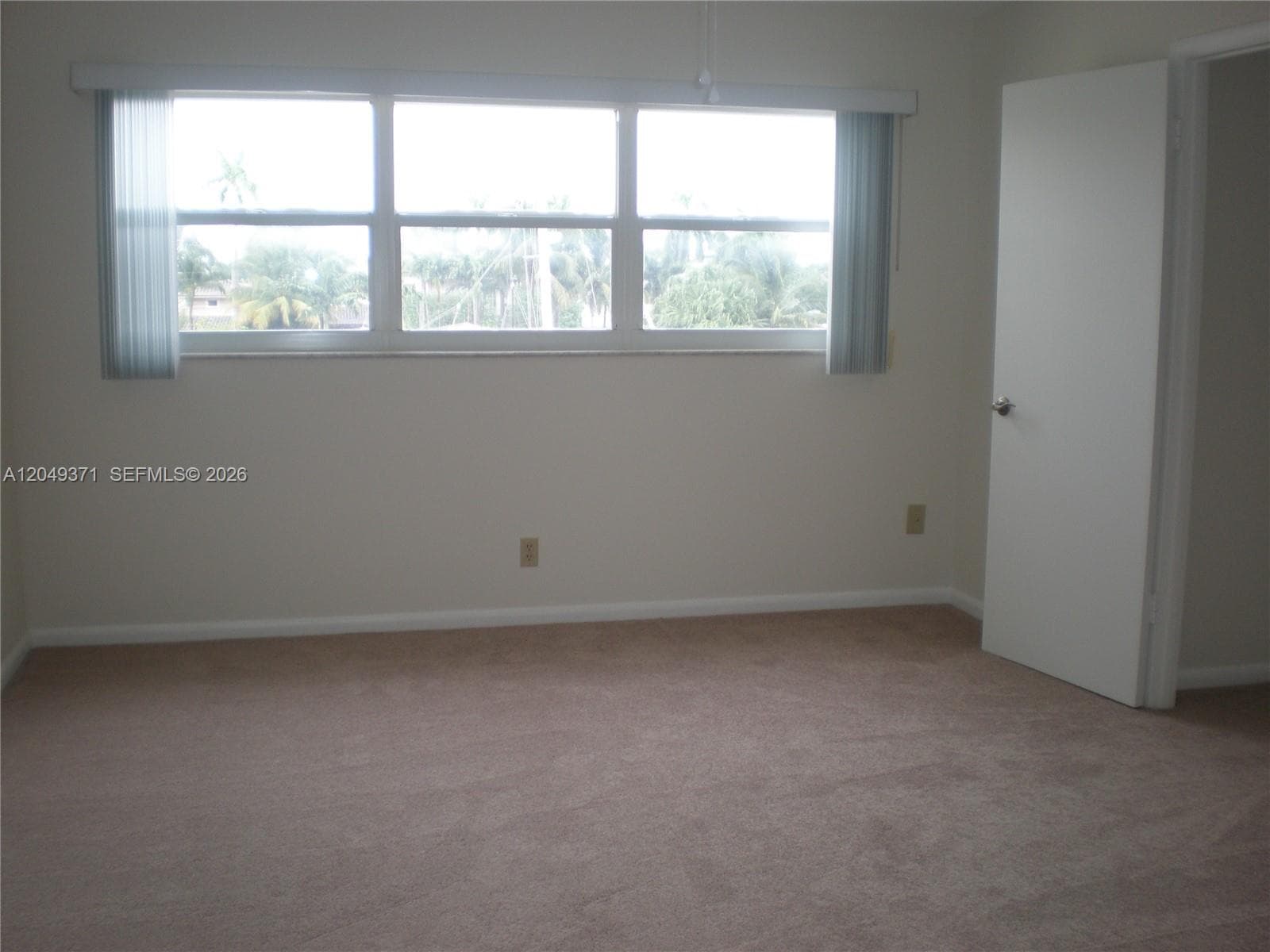 SOUTHAMPTON CONDO · #303 in Fort Lauderdale - Photo 9