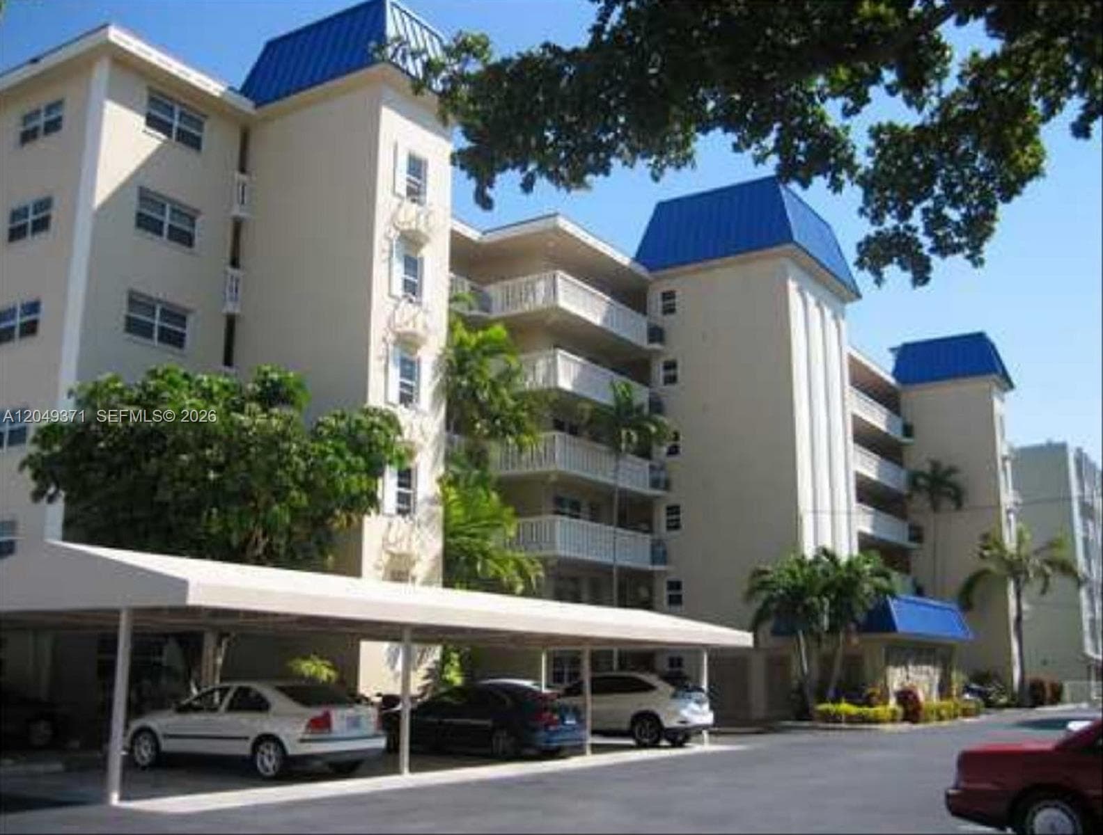 SOUTHAMPTON CONDO · #303 in Fort Lauderdale - Photo 14