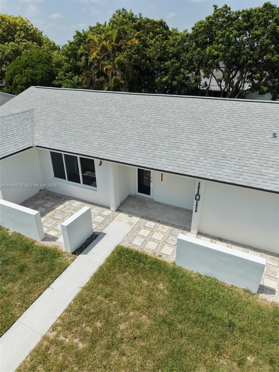 11011 SW 162nd Ter photo 27
