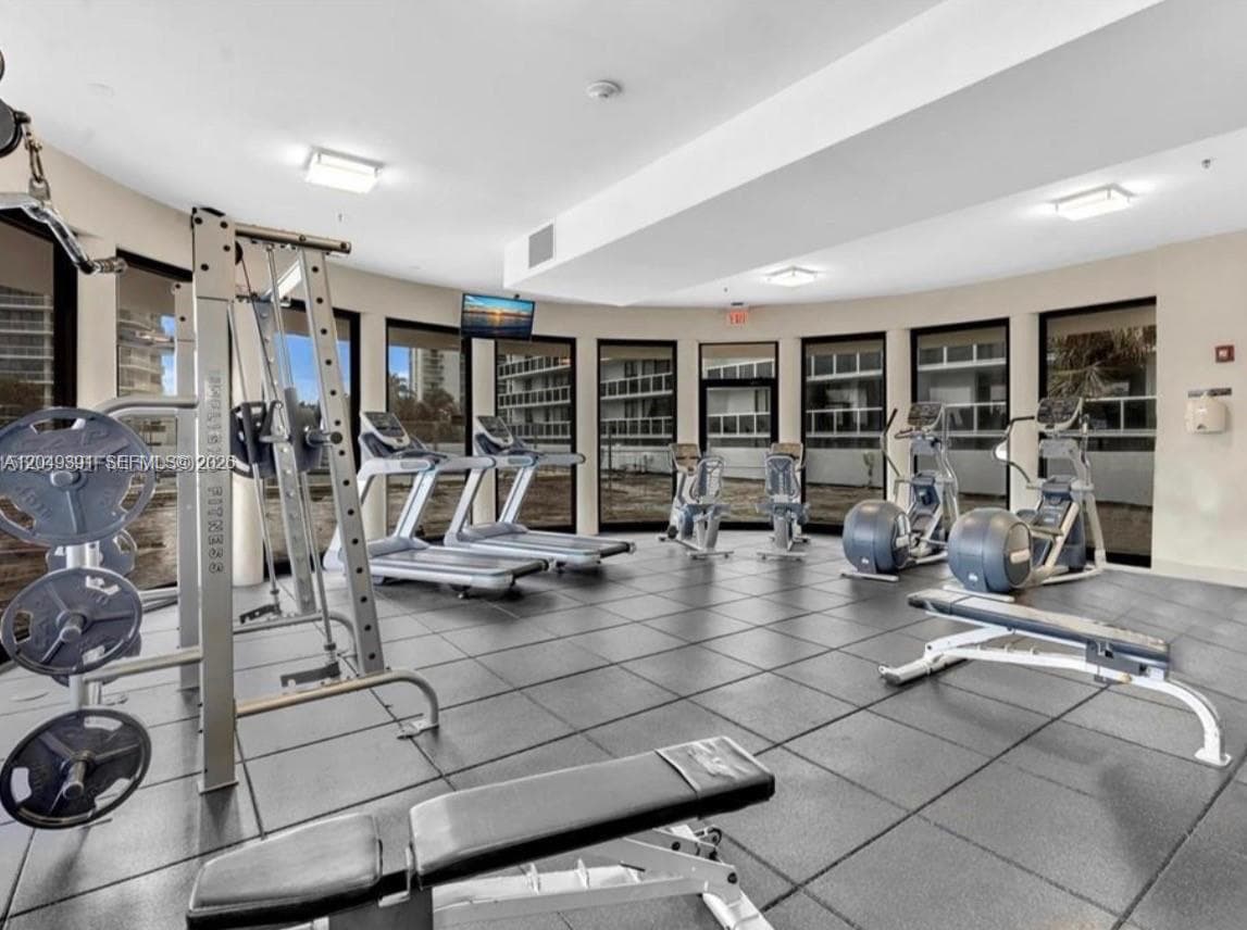 WATERVIEW CONDO · #2044 in Aventura - Photo 40