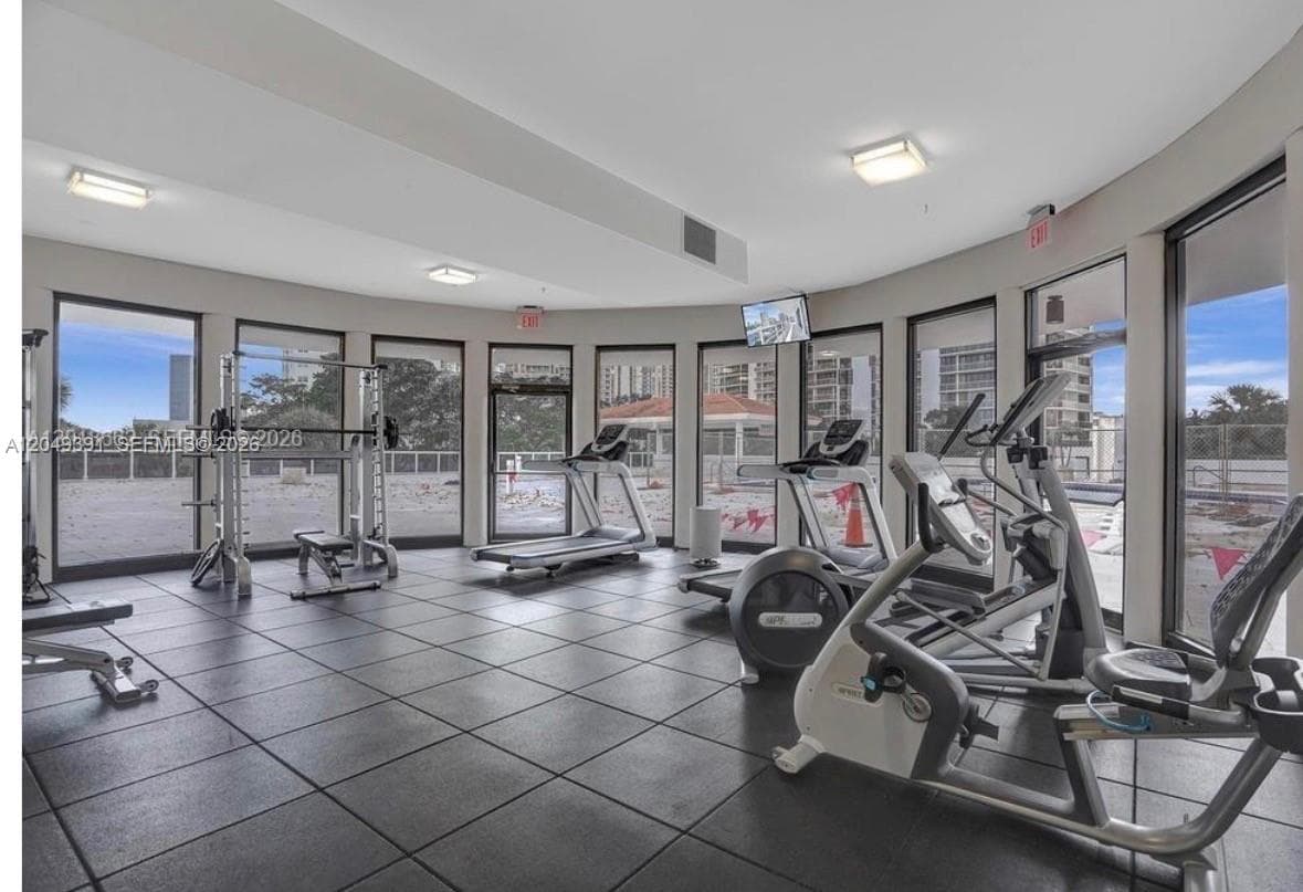 WATERVIEW CONDO · #2044 in Aventura - Photo 39