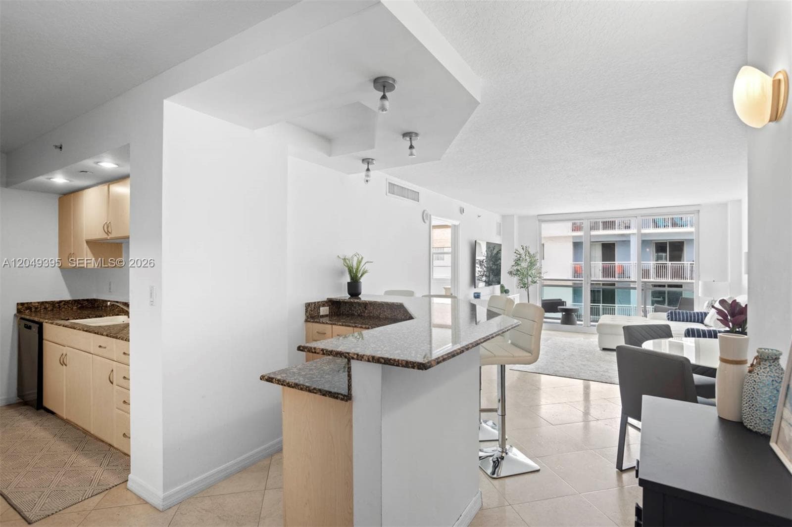 THE COLLINS CONDO · #1512 in Miami Beach - Photo 6