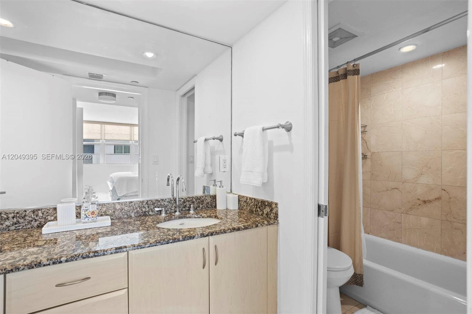 THE COLLINS CONDO · #1512 in Miami Beach - Photo 12