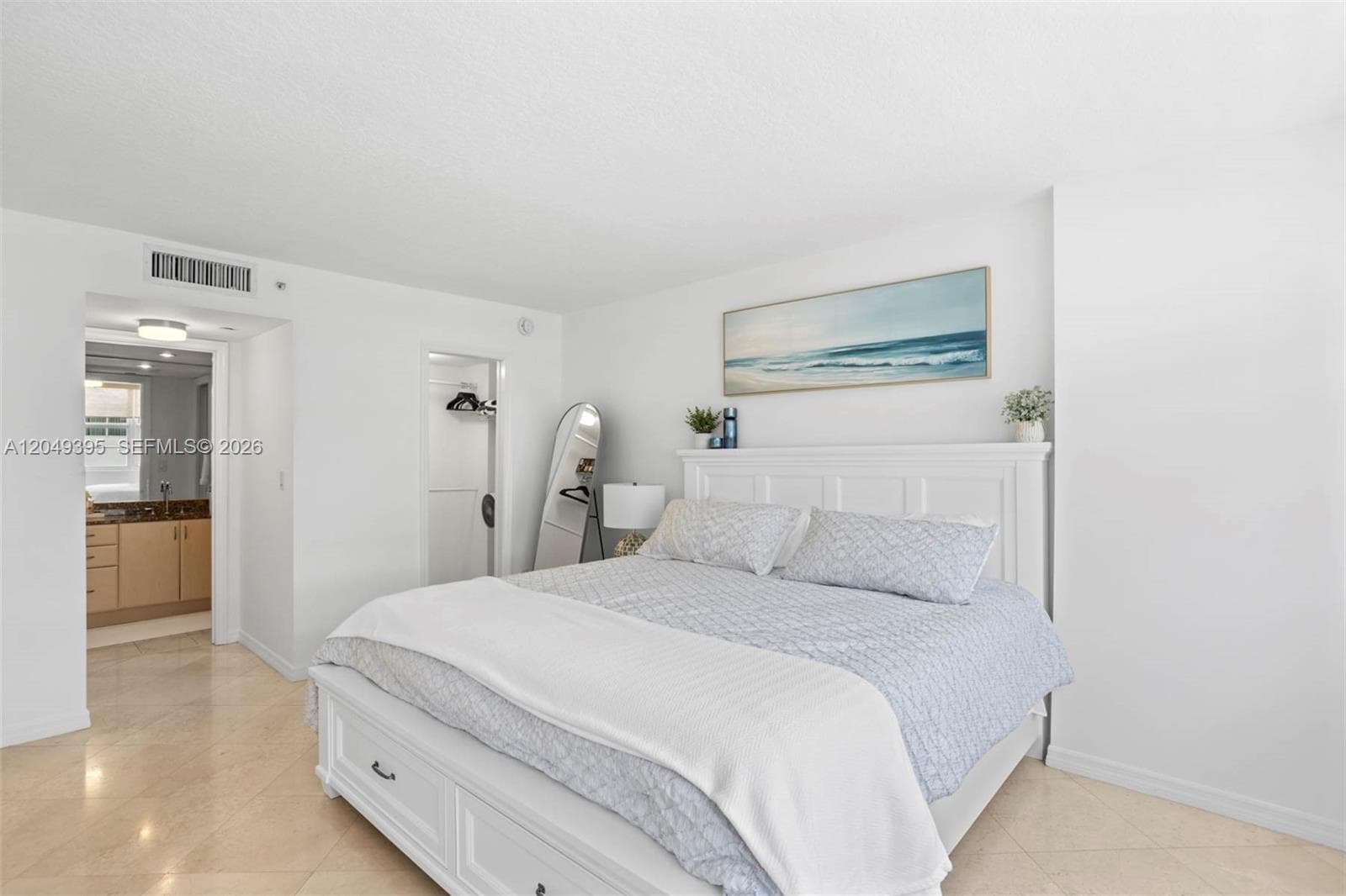 THE COLLINS CONDO · #1512 in Miami Beach - Photo 8