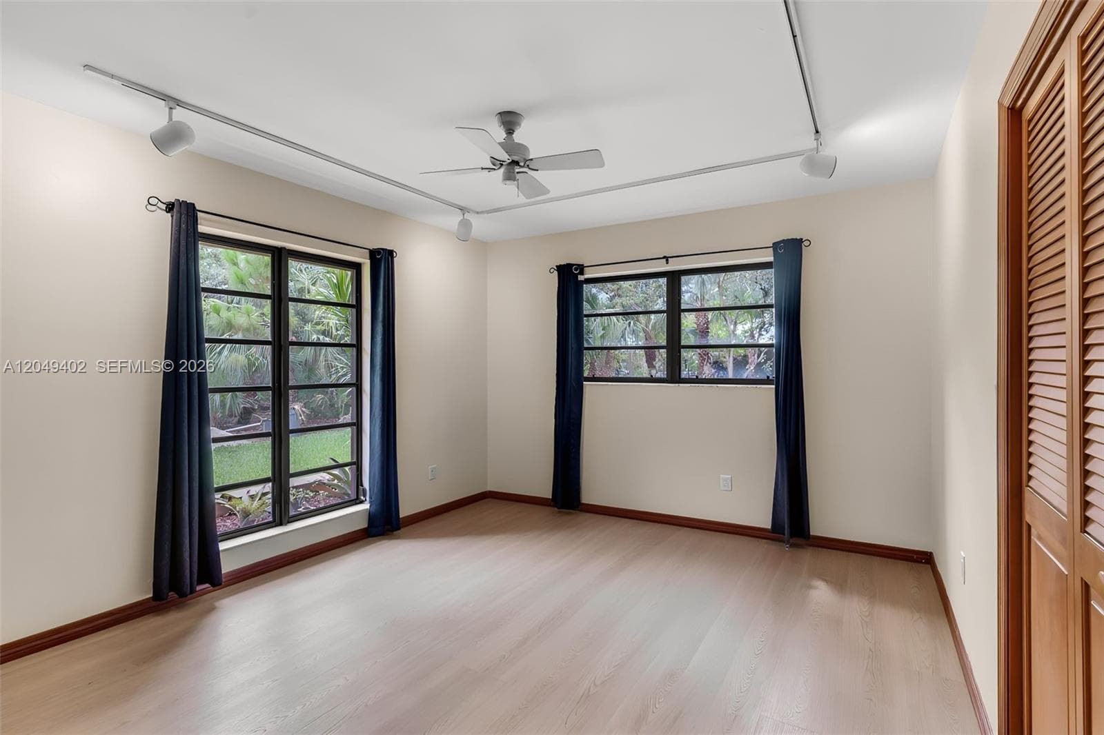 BEDROOM #1