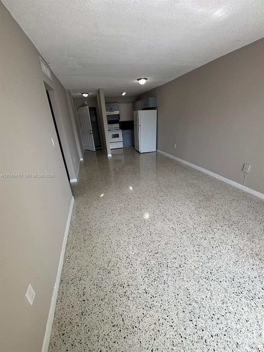 LAWRENCE ESTATE LAND CO · #12 in Miami - Photo 3