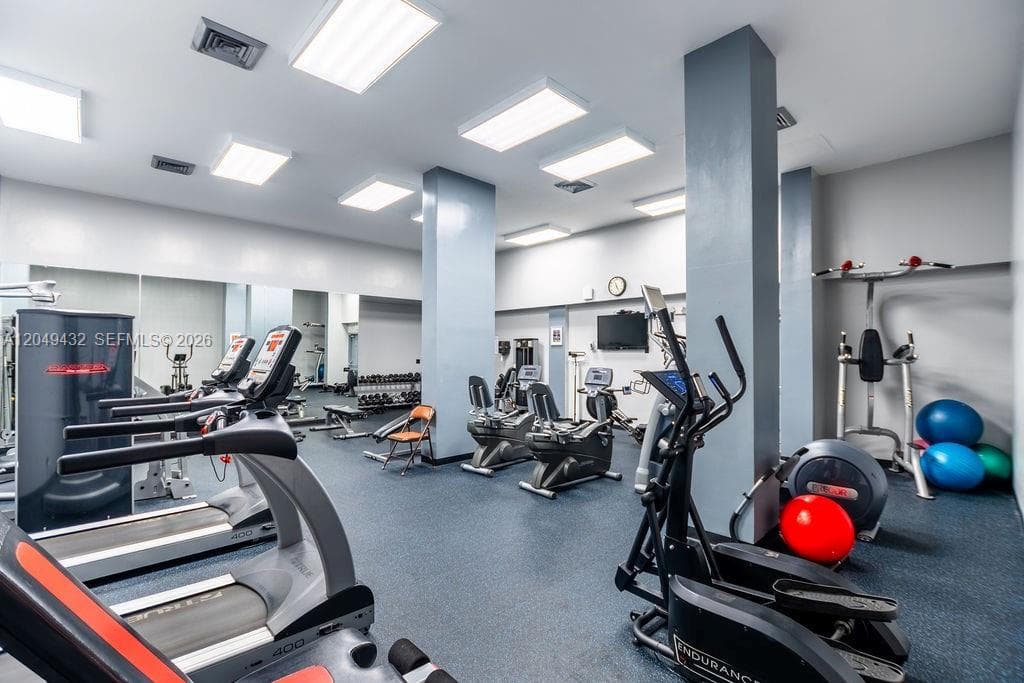 WINSTON TOWERS 500 CONDO · #L05 in Sunny Isles Beach - Photo 42