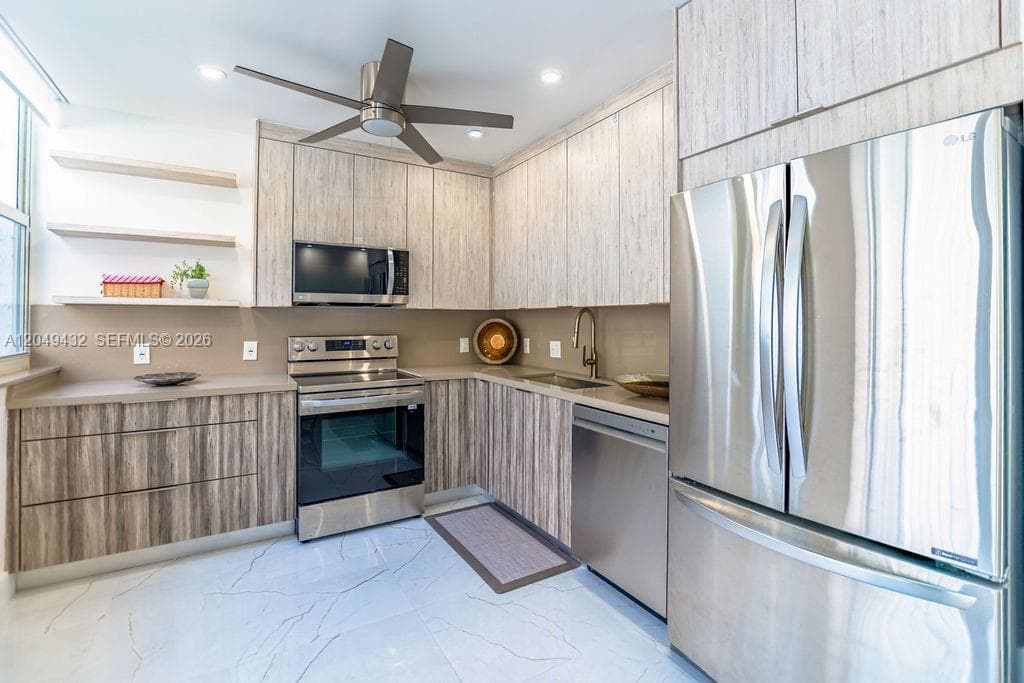 WINSTON TOWERS 500 CONDO · #L05 in Sunny Isles Beach - Photo 13