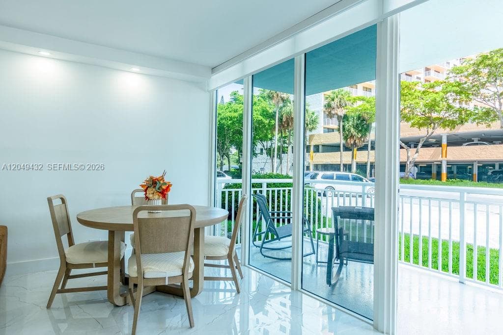 WINSTON TOWERS 500 CONDO · #L05 in Sunny Isles Beach - Photo 18