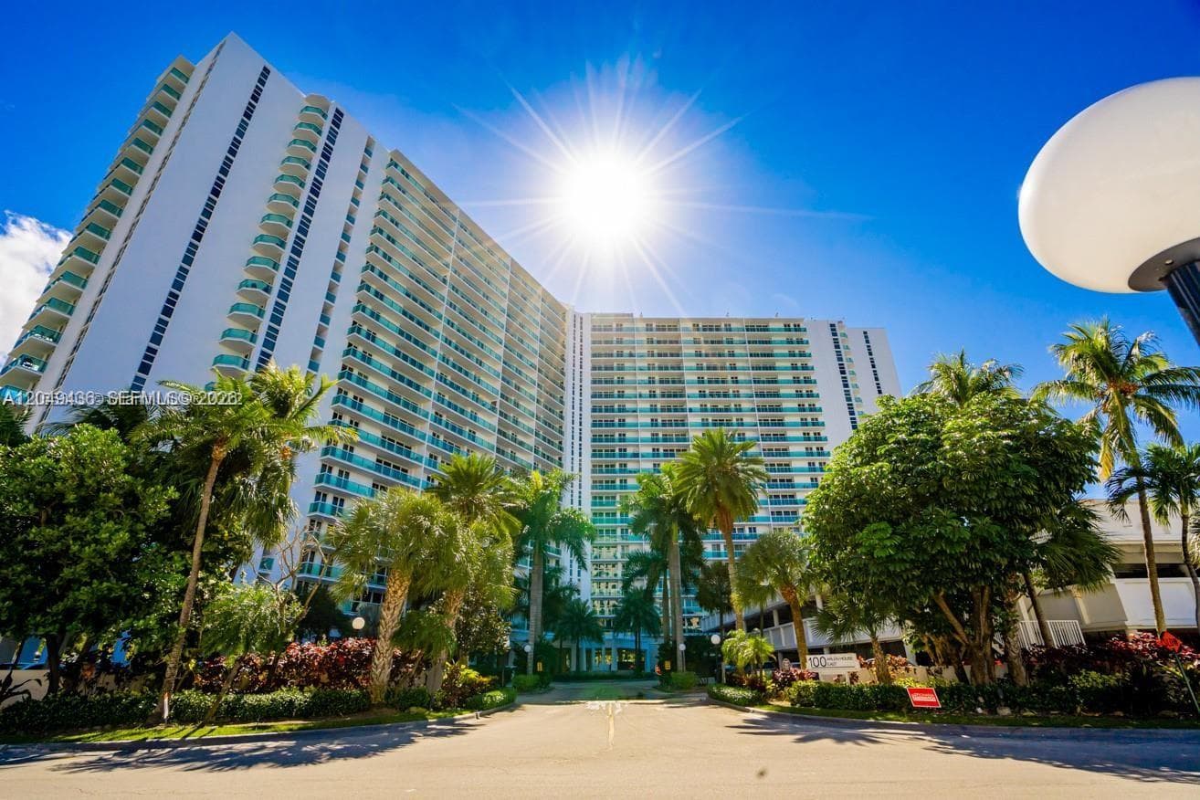 ARLEN HOUSE EAST CONDO · #1622 in Sunny Isles Beach - Photo 32