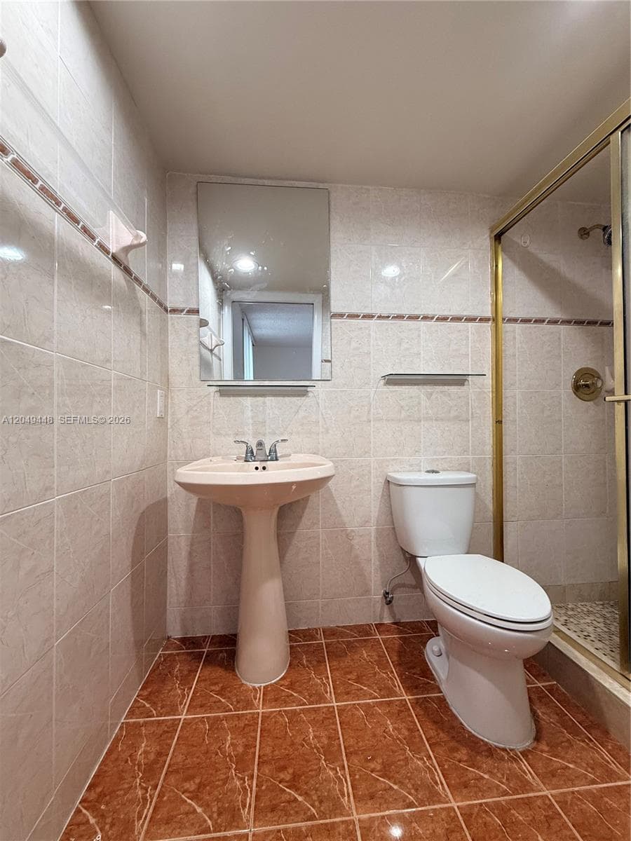 THE HORIZONS WEST CONDO # · #424 in Miami - Photo 13