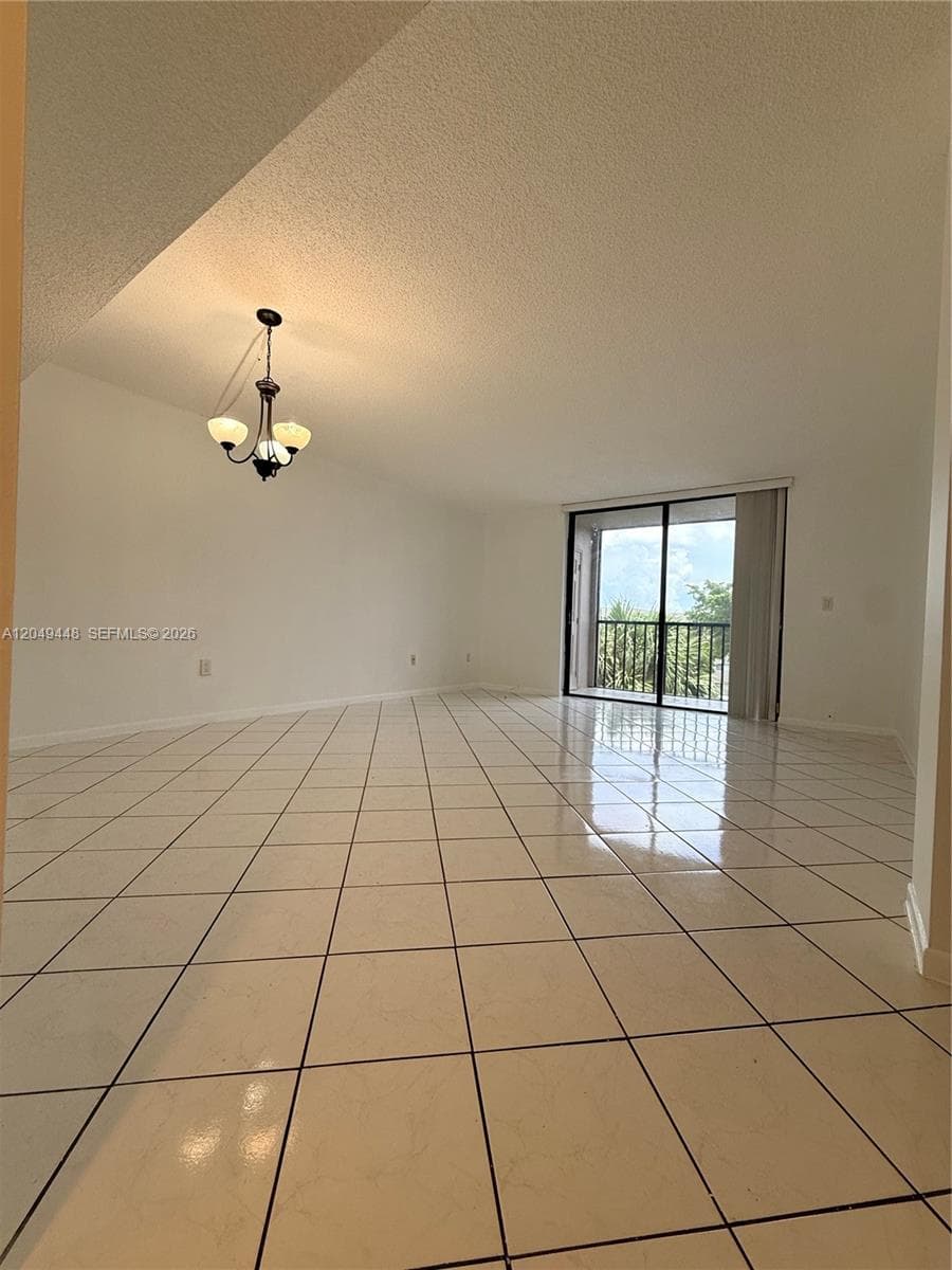 THE HORIZONS WEST CONDO # · #424 in Miami - Photo 5