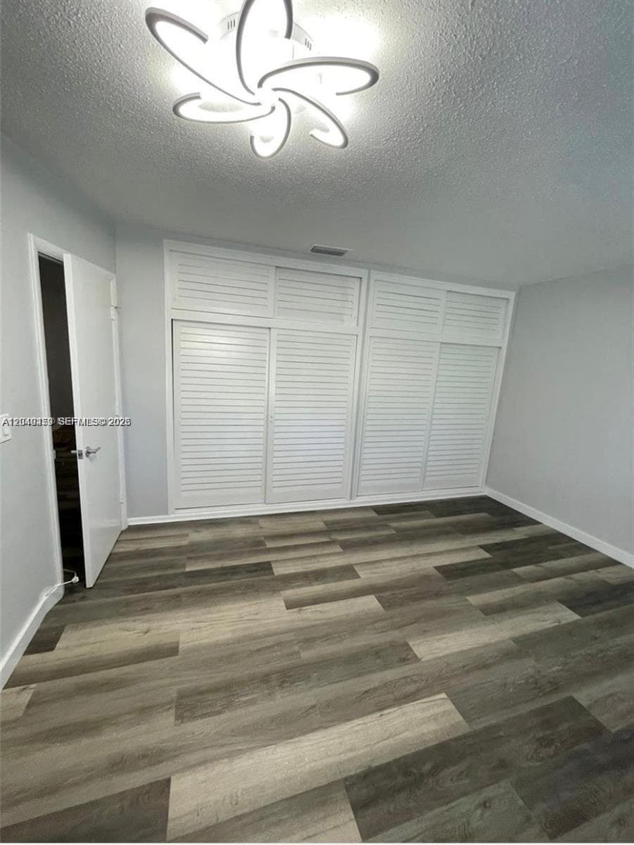 TOWN & COUNTRY APTS CONDO · #208 in Hollywood - Photo 10