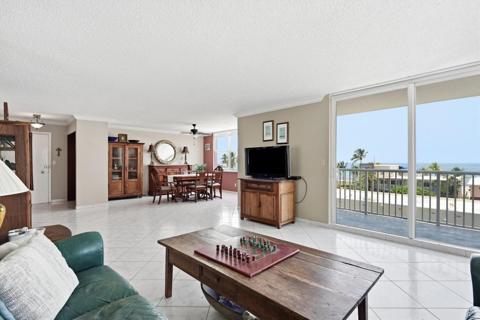 11-1601 S Ocean Dr #506_011