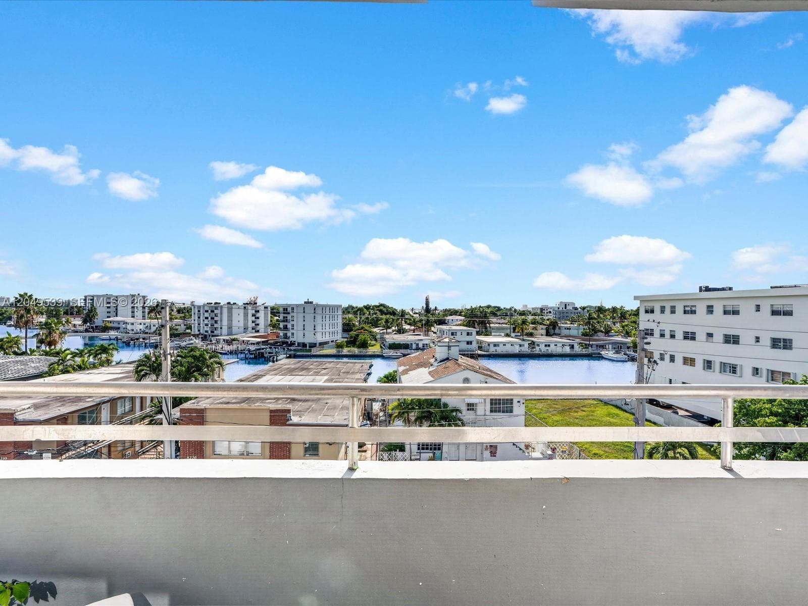 BYRON BAY CONDO · #502 in Miami Beach - Photo 41