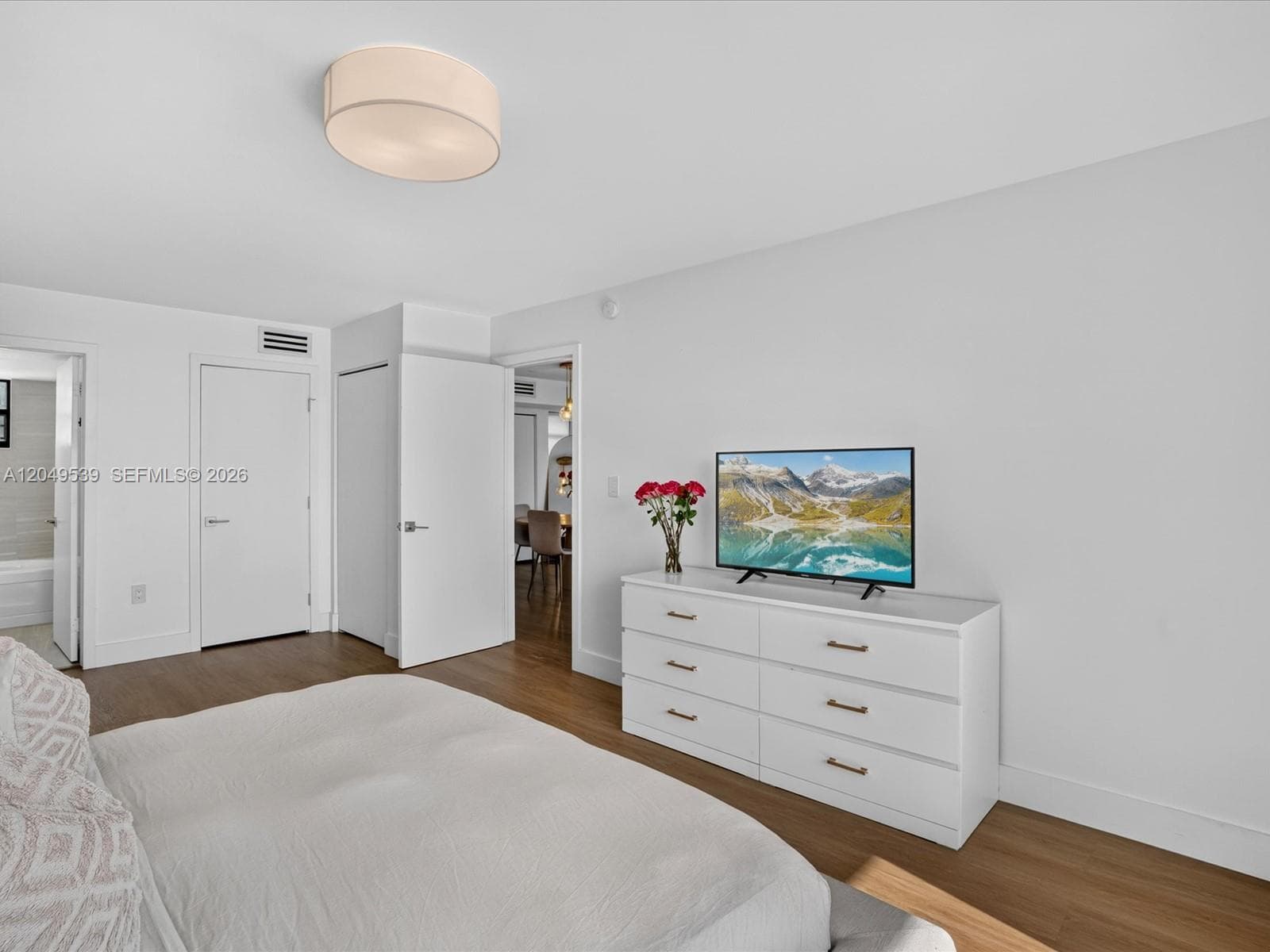 BYRON BAY CONDO · #502 in Miami Beach - Photo 25