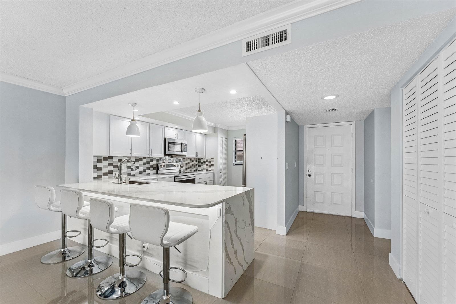 004-12926BriarlakeDrive-201-WestPalmBeac