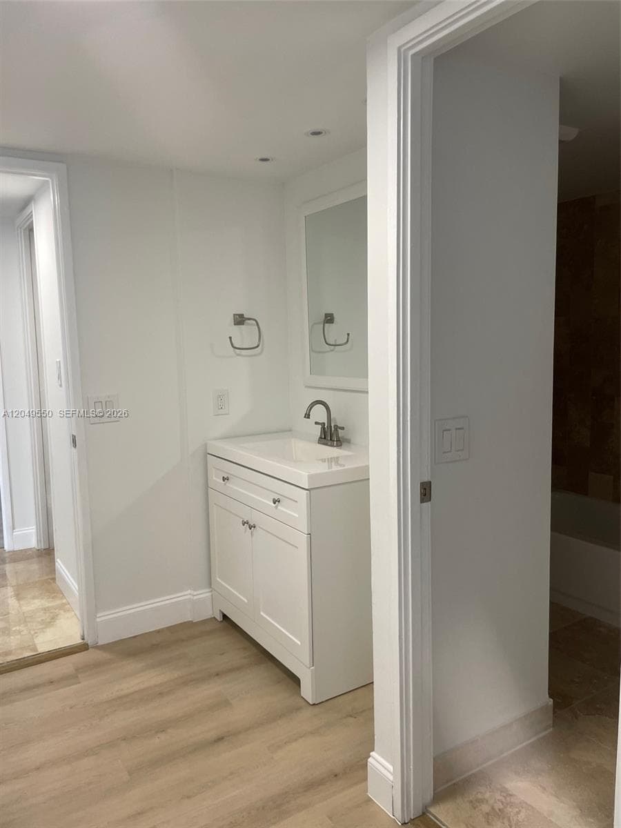 FLAMENCO CONDO TOWER I · #323 in Aventura - Photo 10