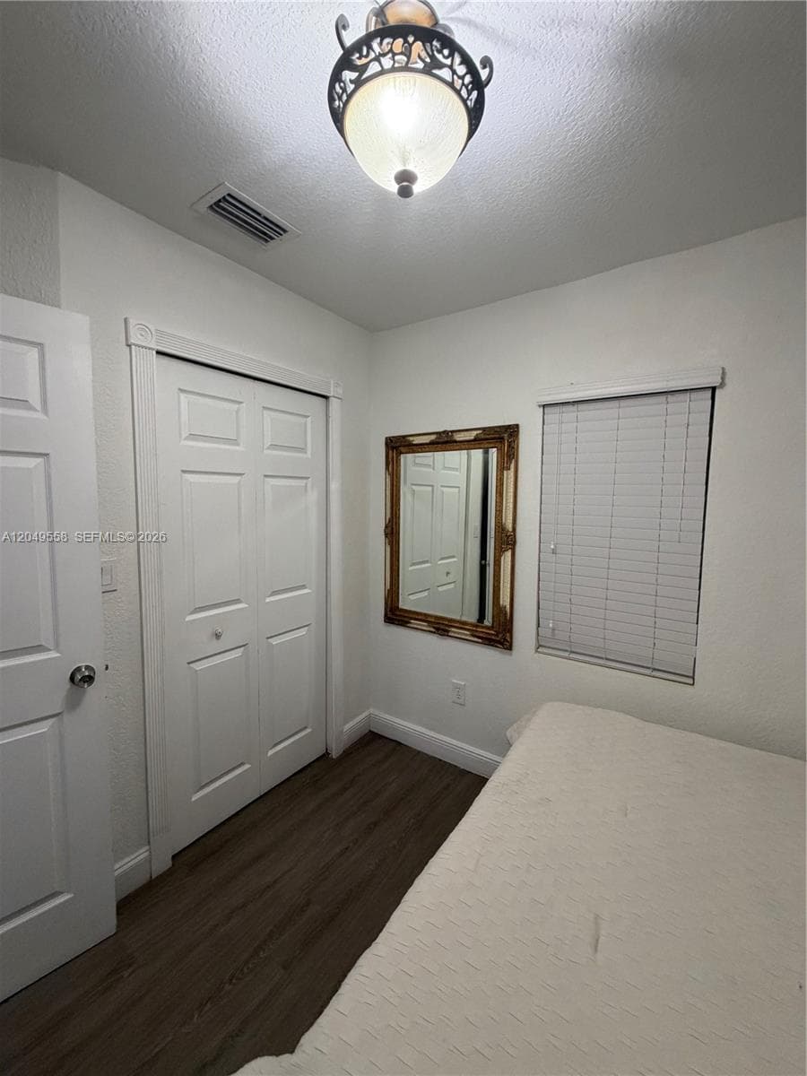 2642 Atlantic Ave photo 18