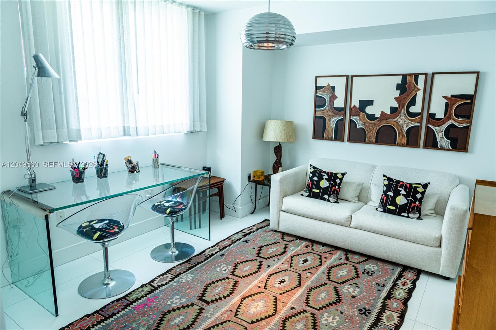 Bedroom/office