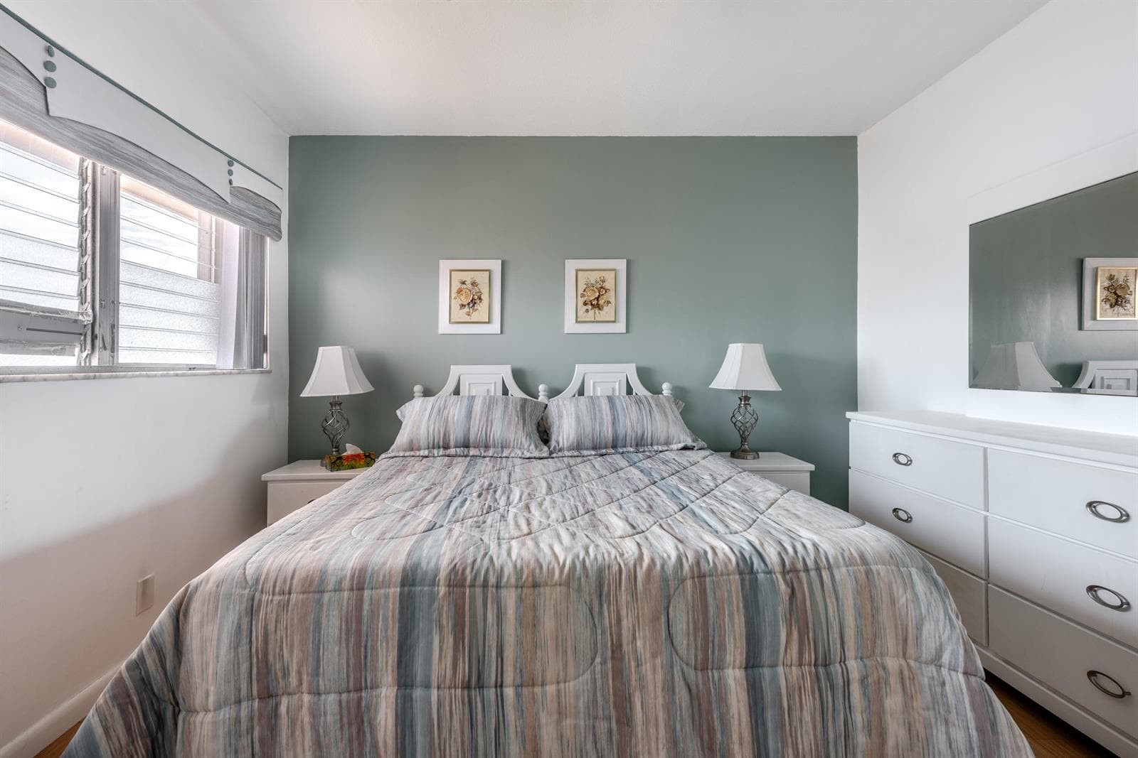 925 SW 11 Ave #3.-15