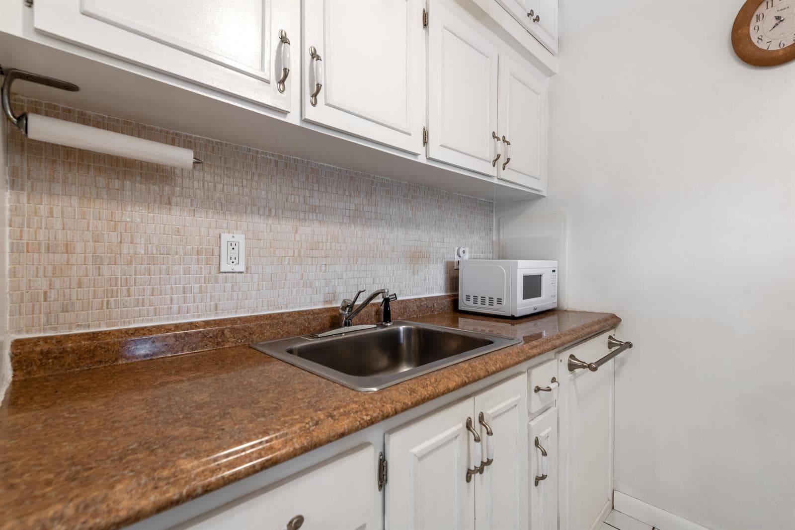 925 SW 11 Ave #3.-11
