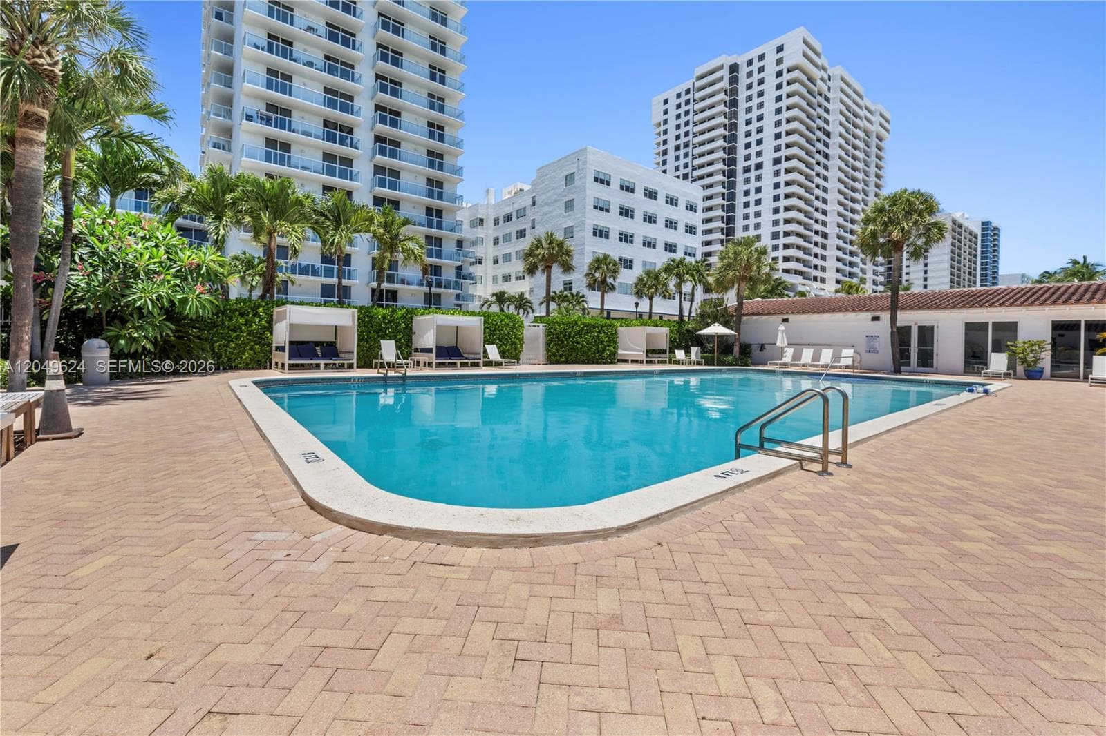 THE ROYAL CLUB CONDO · #307 in Miami Beach - Photo 22