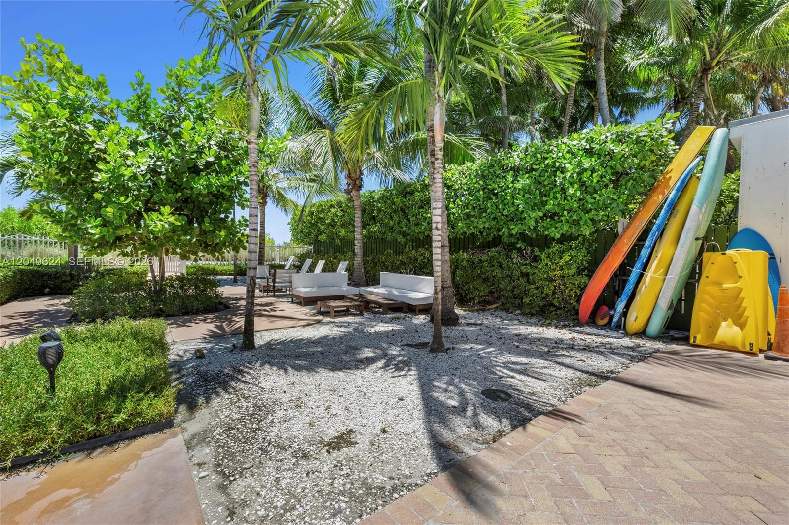 THE ROYAL CLUB CONDO · #307 in Miami Beach - Photo 24