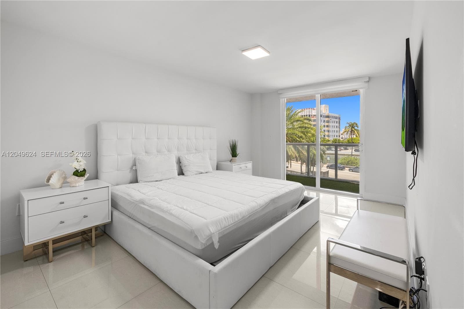 THE ROYAL CLUB CONDO · #307 in Miami Beach - Photo 10