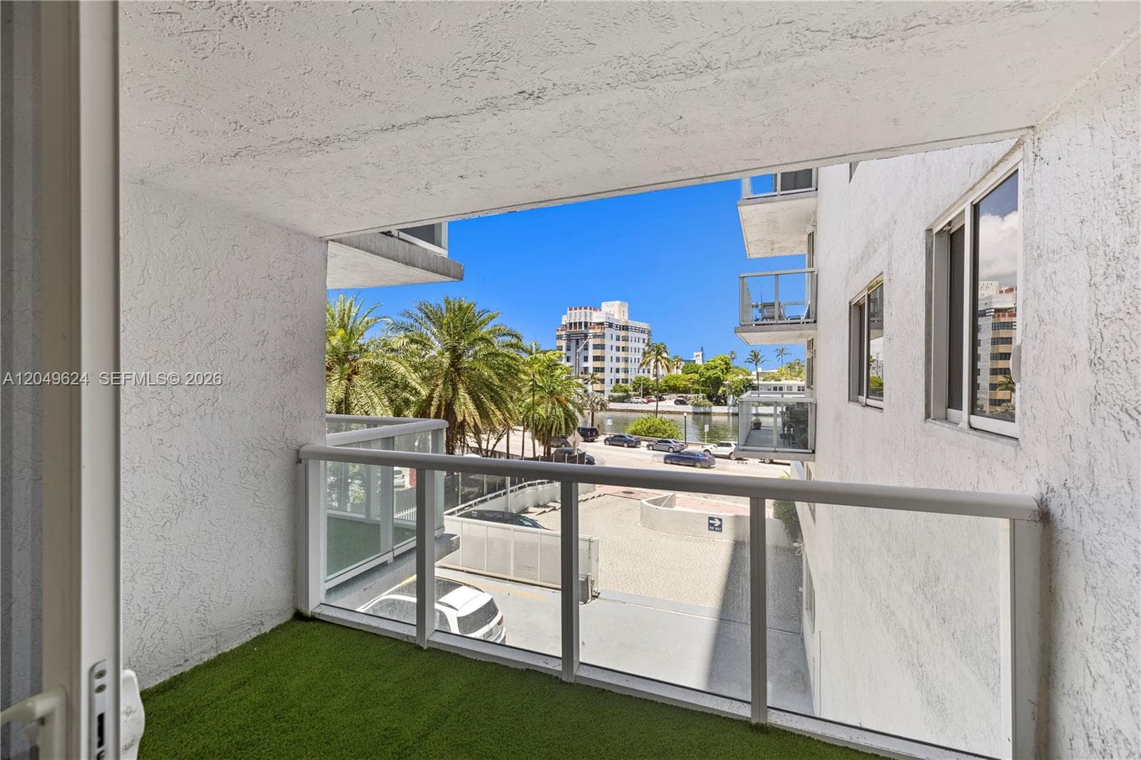 THE ROYAL CLUB CONDO · #307 in Miami Beach - Photo 18