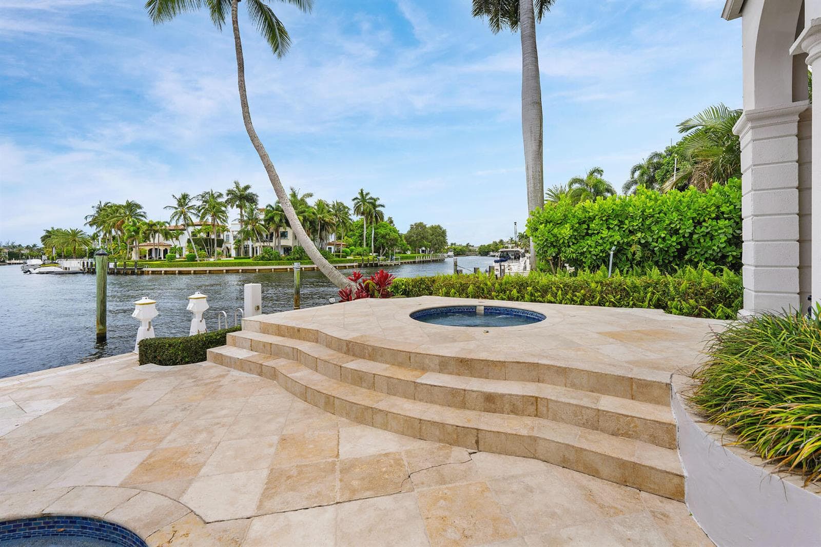 450_South_Maya_Palm_Drive_25