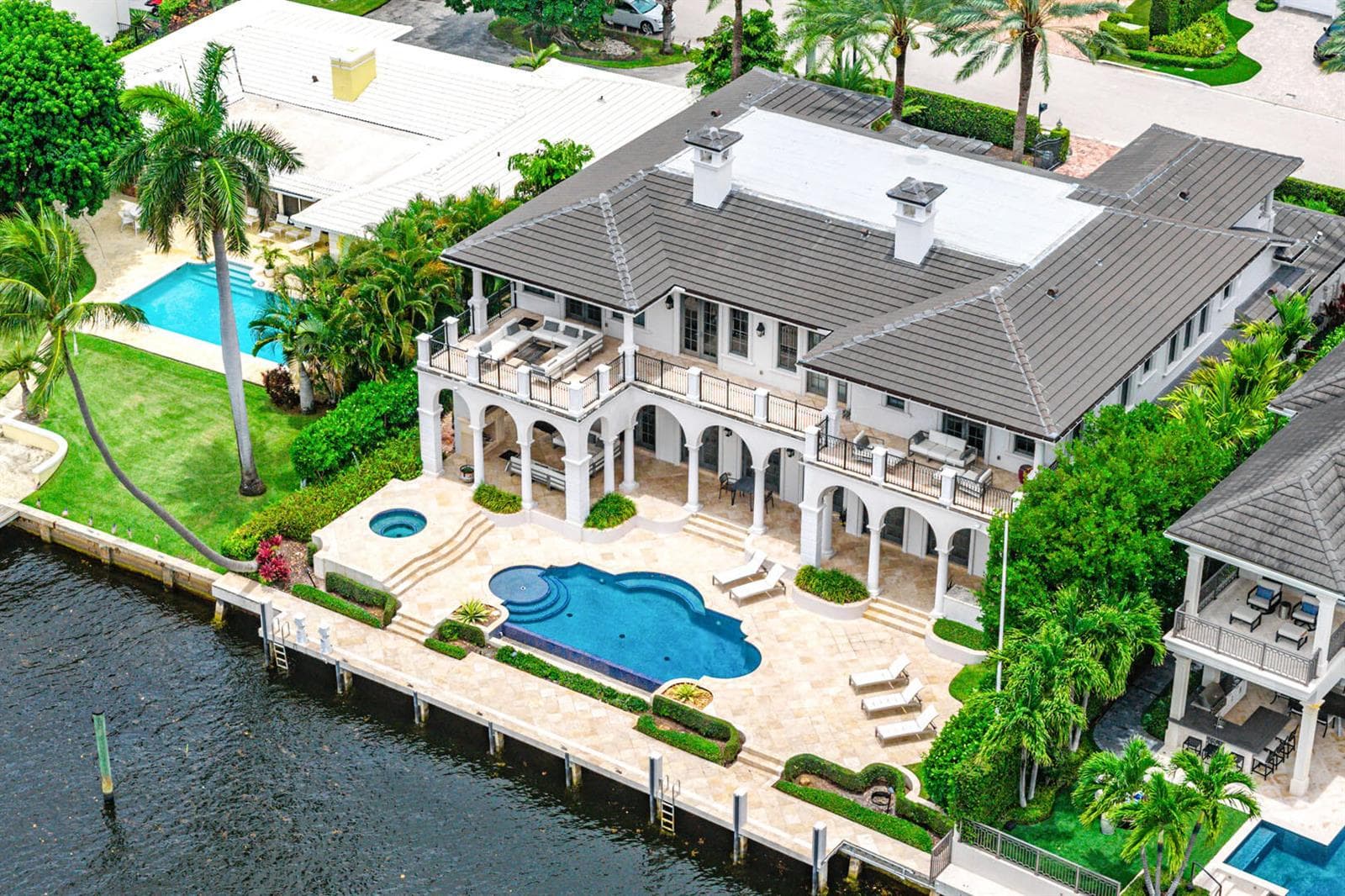 450_South_Maya_Palm_Drive_Aerial_02