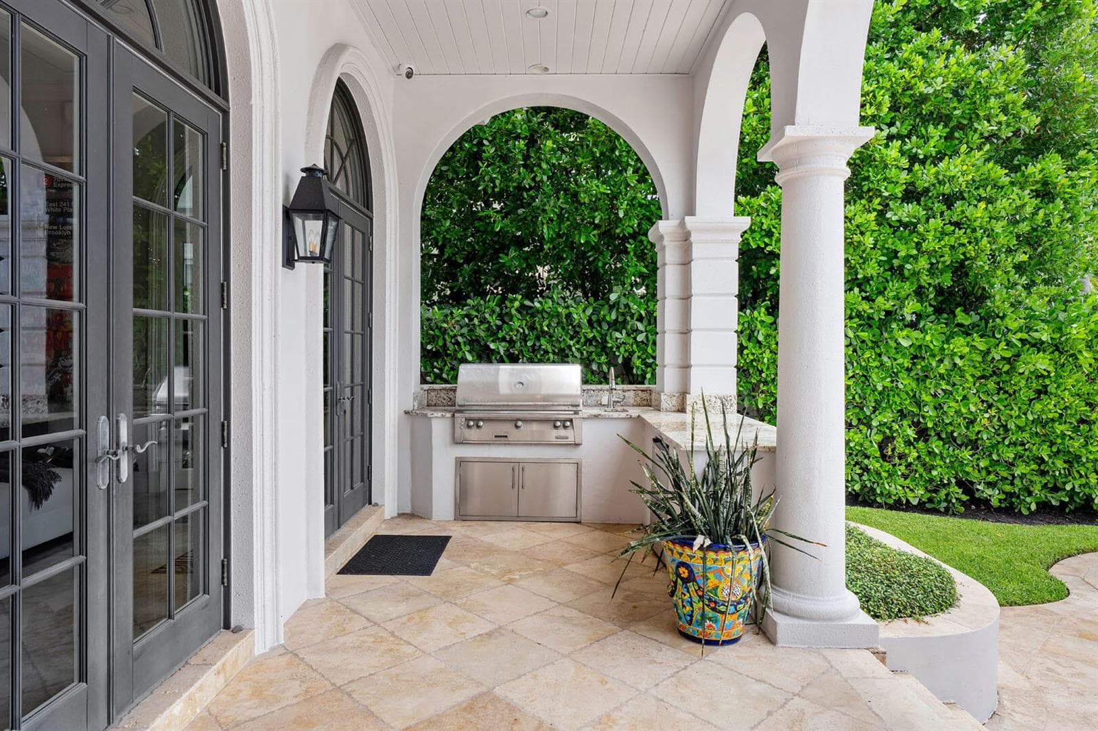 450_South_Maya_Palm_Drive_23
