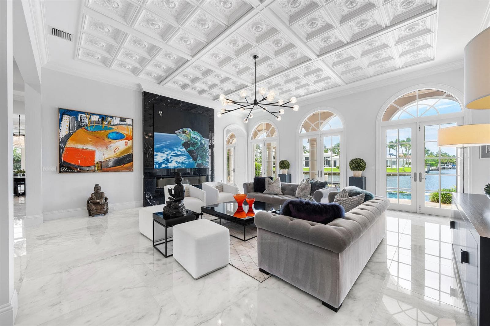 450_South_Maya_Palm_Drive_08