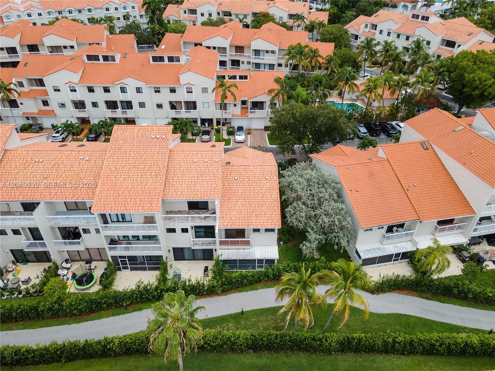 MARINA COVE AT HARBOR VIL · #11-B in Aventura - Photo 36