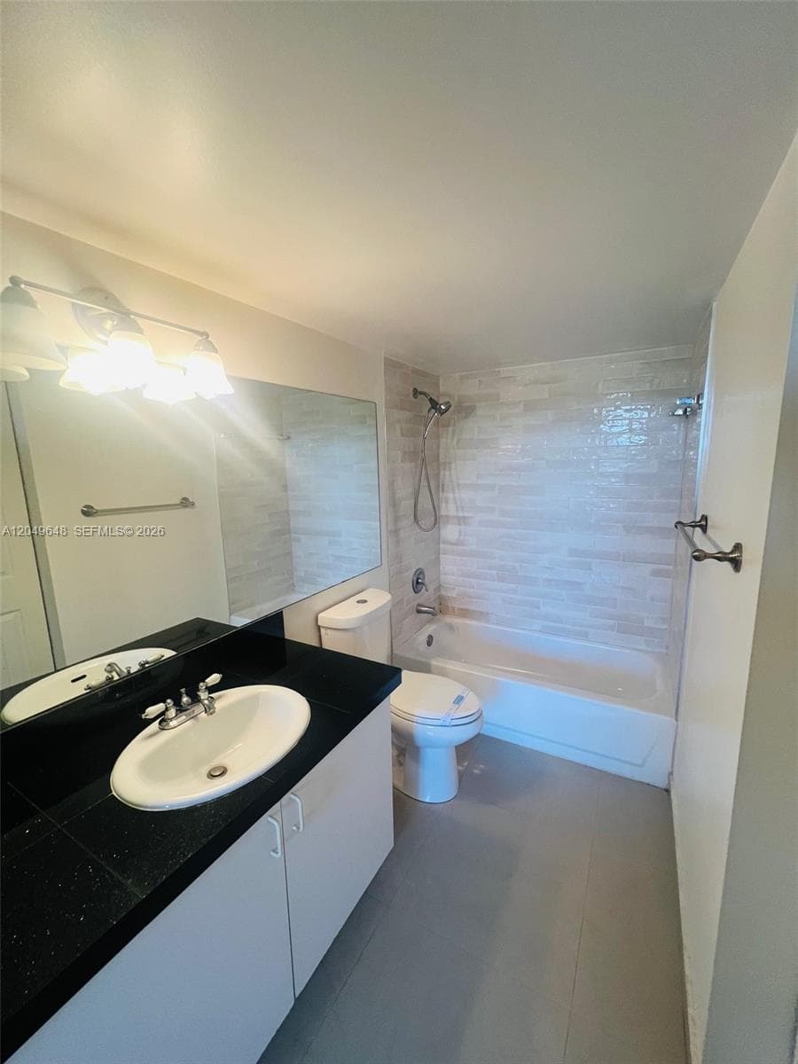 THE YACHT CLUB · #7405 in Aventura - Photo 23