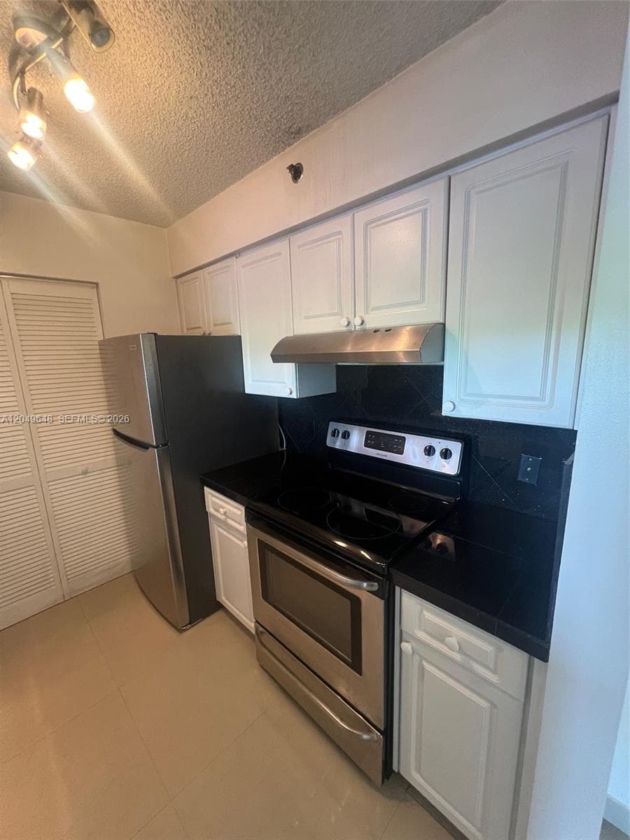 THE YACHT CLUB · #7405 in Aventura - Photo 13