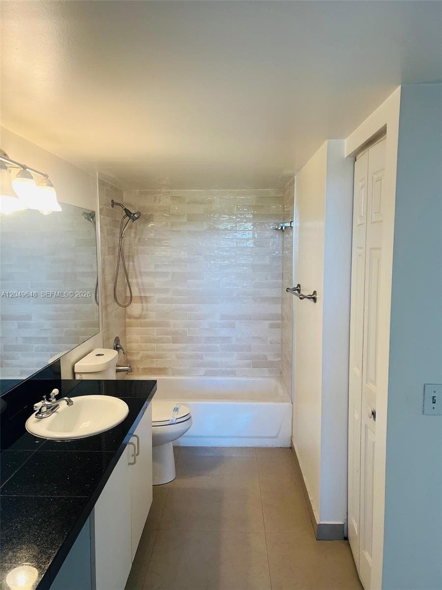 THE YACHT CLUB · #7405 in Aventura - Photo 26