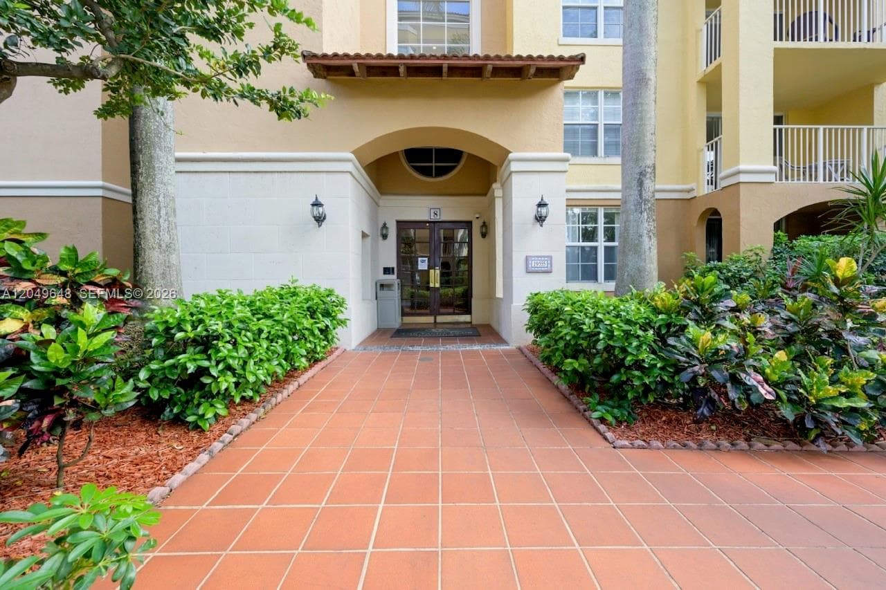 THE YACHT CLUB · #7405 in Aventura - Photo 32
