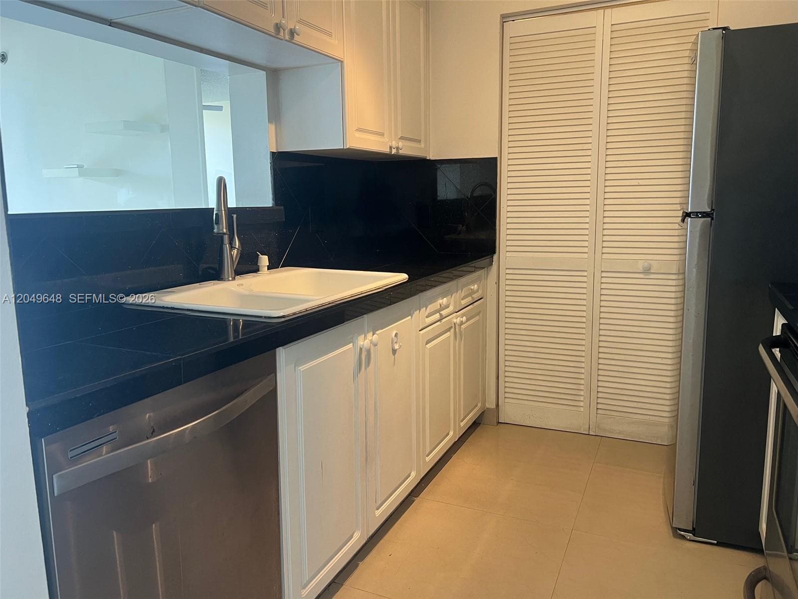 THE YACHT CLUB · #7405 in Aventura - Photo 8