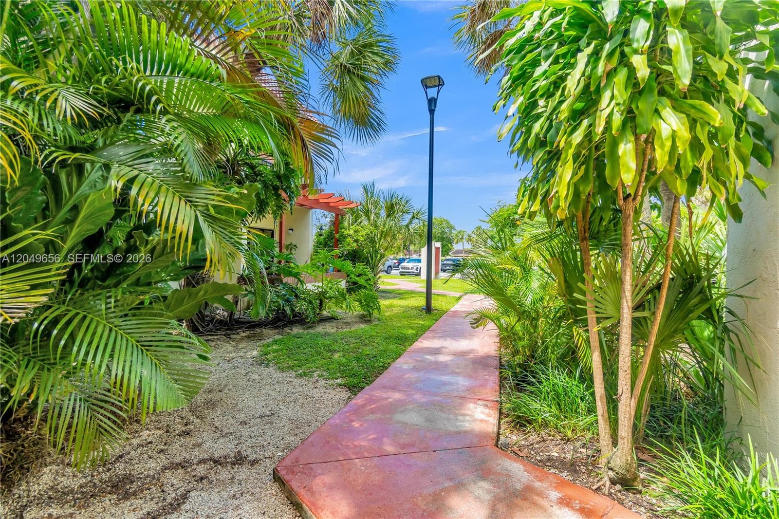 Lago Del Rey · #205 in Miami - Photo 34